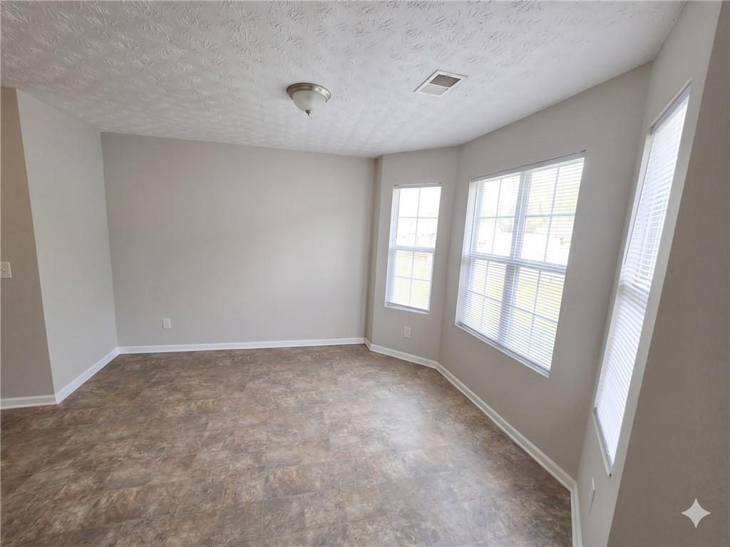 5737 Strathmoor Manor Circle Lithonia, GA 30058 - Photo 9 of 19