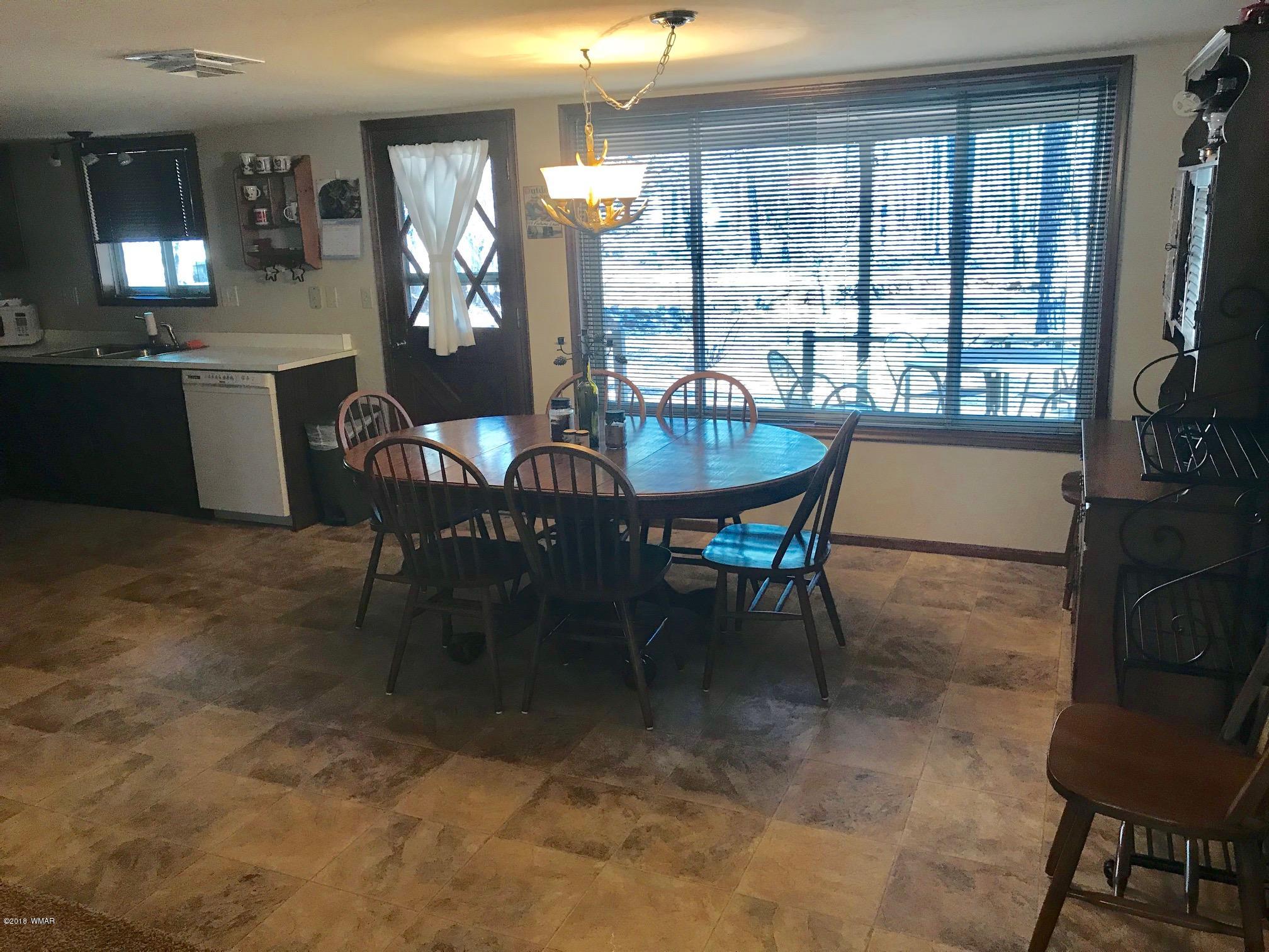 6935 White Oak Road Pinetop, AZ 85935 - Photo 6 of 15 Gallery Image 6