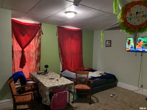 $117,500 | 310 East Detroit Avenue, Monmouth, IL 61462