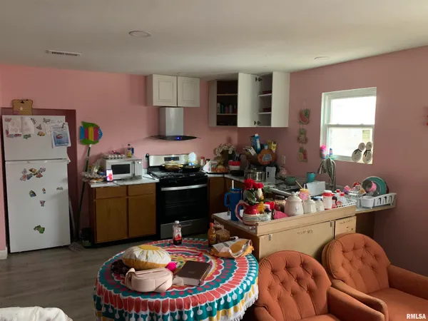 $117,500 | 310 East Detroit Avenue, Monmouth, IL 61462