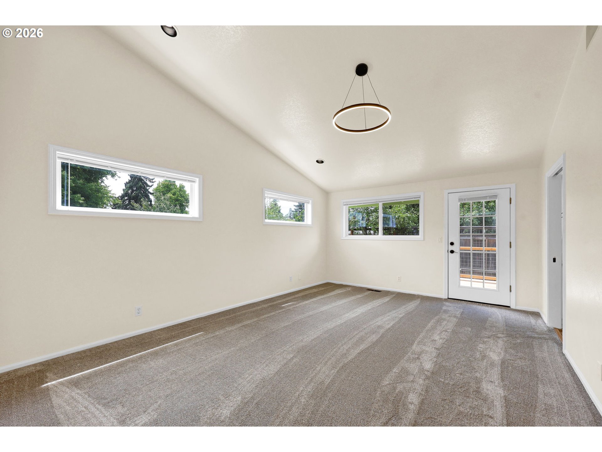2954 Brett Loop Eugene, OR 97404 - Photo 24 of 46