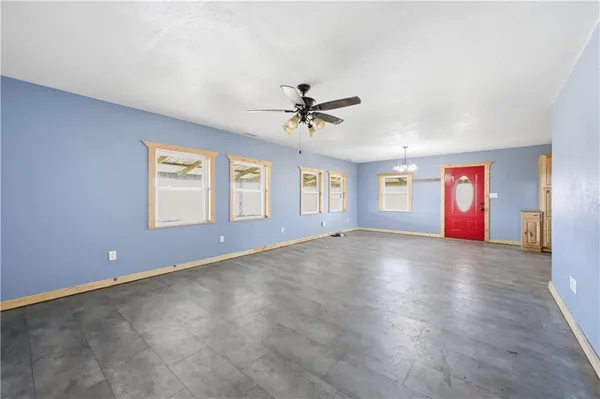 $229,500 | 33646 West Laser Road, New Hampton, MO 64471