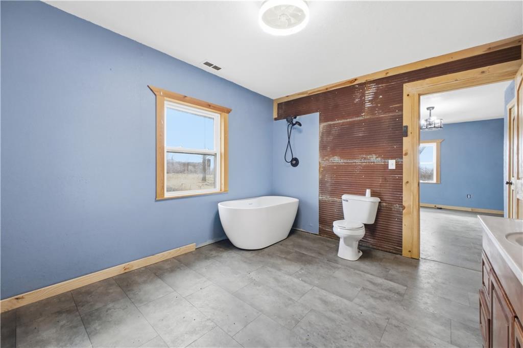 33646 West Laser Road New Hampton, MO 64471 - Photo 20 of 42