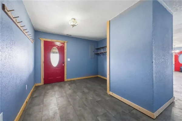 $229,500 | 33646 West Laser Road, New Hampton, MO 64471