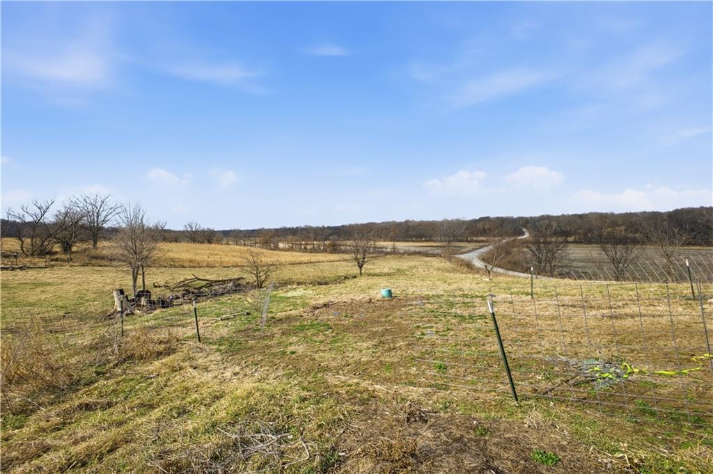 33646 West Laser Road New Hampton, MO 64471 - Photo 3 of 42