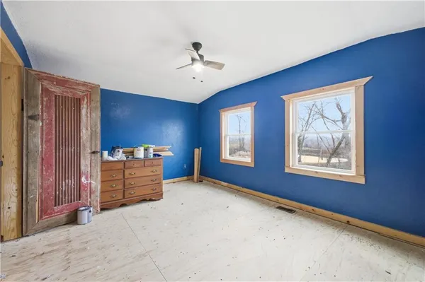 $229,500 | 33646 West Laser Road, New Hampton, MO 64471