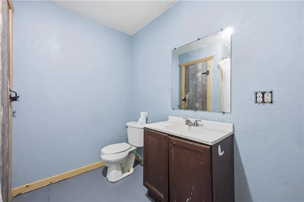 $229,500 | 33646 West Laser Road, New Hampton, MO 64471