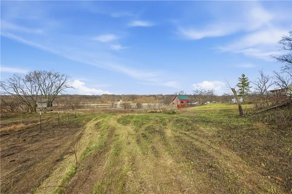 $229,500 | 33646 West Laser Road, New Hampton, MO 64471