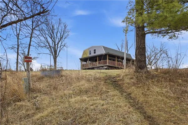 $229,500 | 33646 West Laser Road, New Hampton, MO 64471