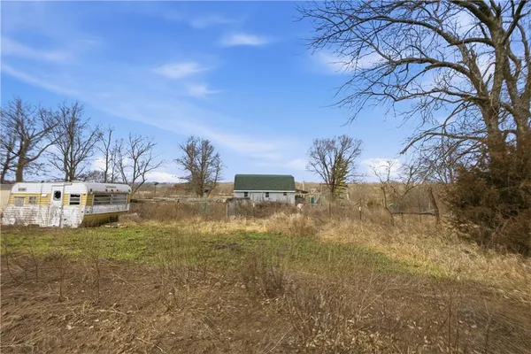 $229,500 | 33646 West Laser Road, New Hampton, MO 64471