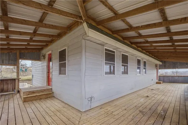 $229,500 | 33646 West Laser Road, New Hampton, MO 64471