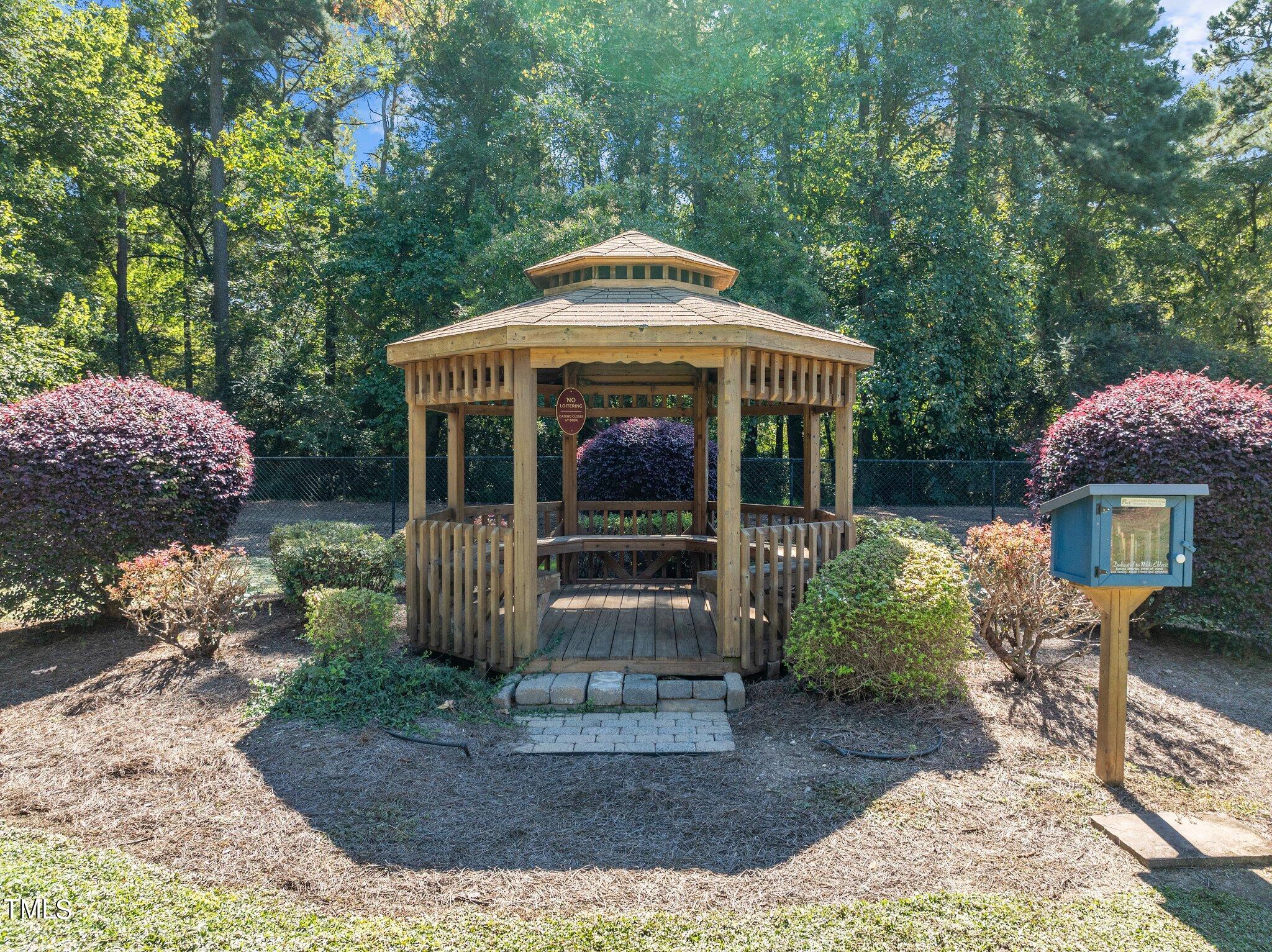 1706 Township Circle Raleigh, NC 27609 - Photo 31 of 38 36-web-or-mls-DJI_0751