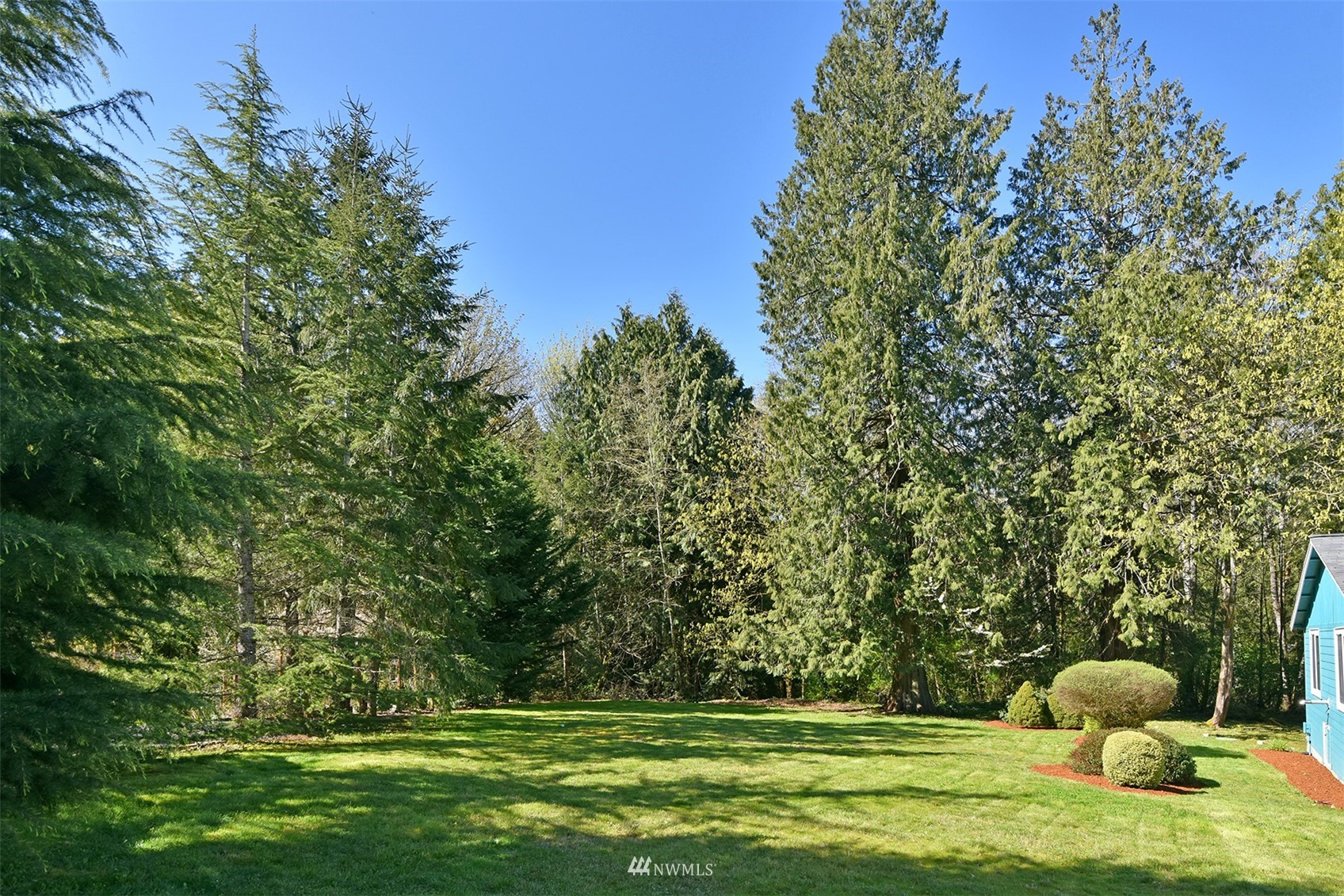 8963 Miller Road Northeast Bainbridge Island, WA 98110 - Photo 6 of 35 a view of a golf course