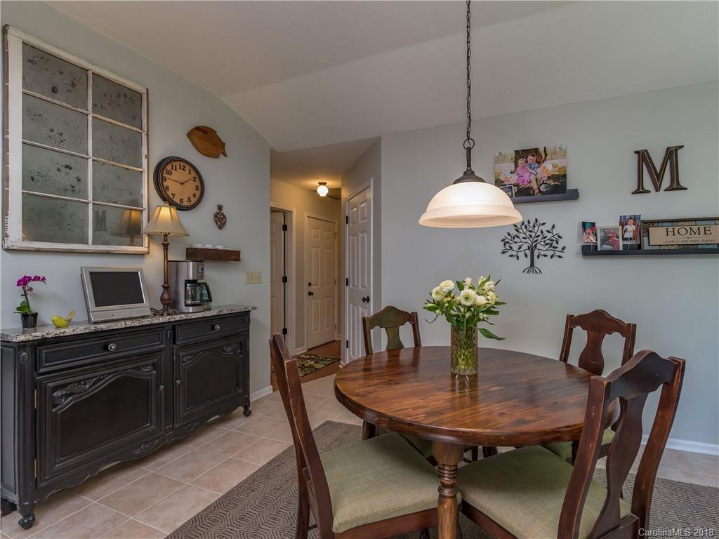 329 Thomas Road Hendersonville, NC 28739 - Photo 13 of 34 Gallery Image 13