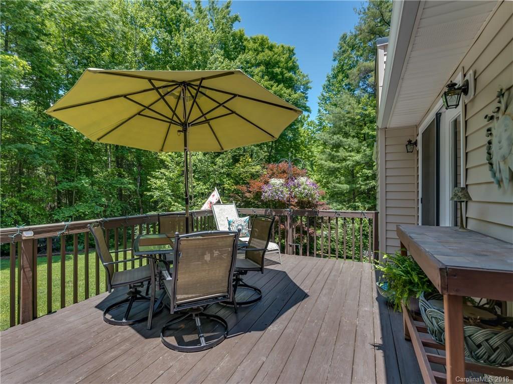 329 Thomas Road Hendersonville, NC 28739 - Photo 14 of 34 Gallery Image 14