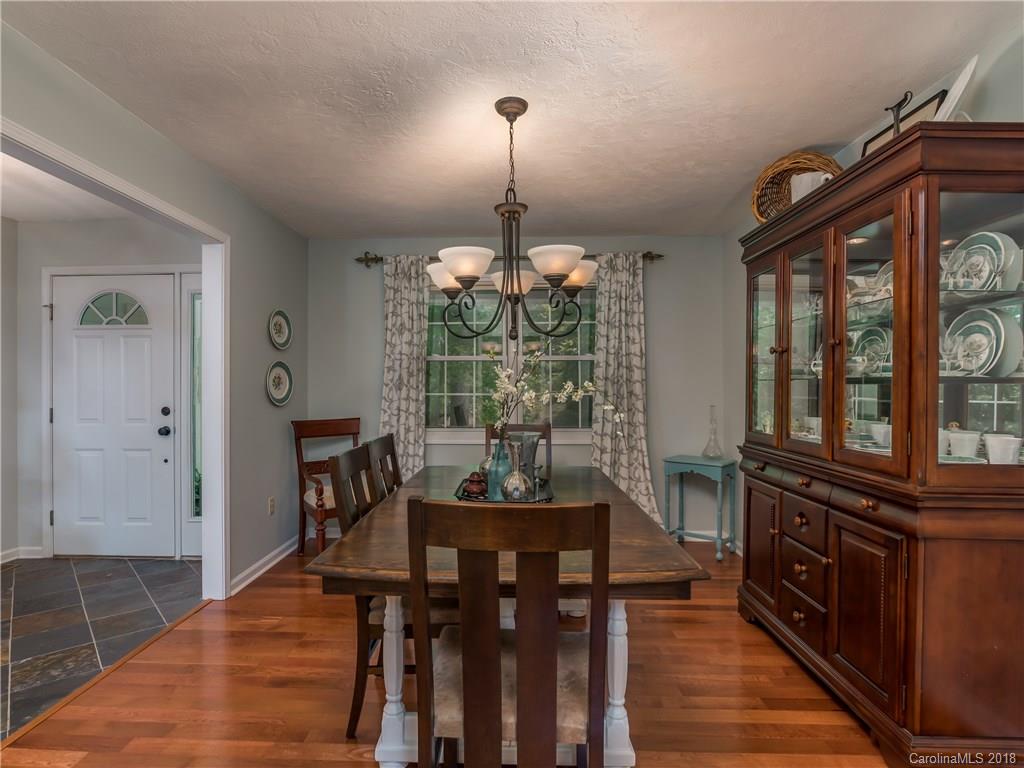 329 Thomas Road Hendersonville, NC 28739 - Photo 6 of 34 Gallery Image 6