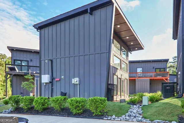 $195,000 | 3120 Godby Road, Unit 1132, Atlanta, GA 30349