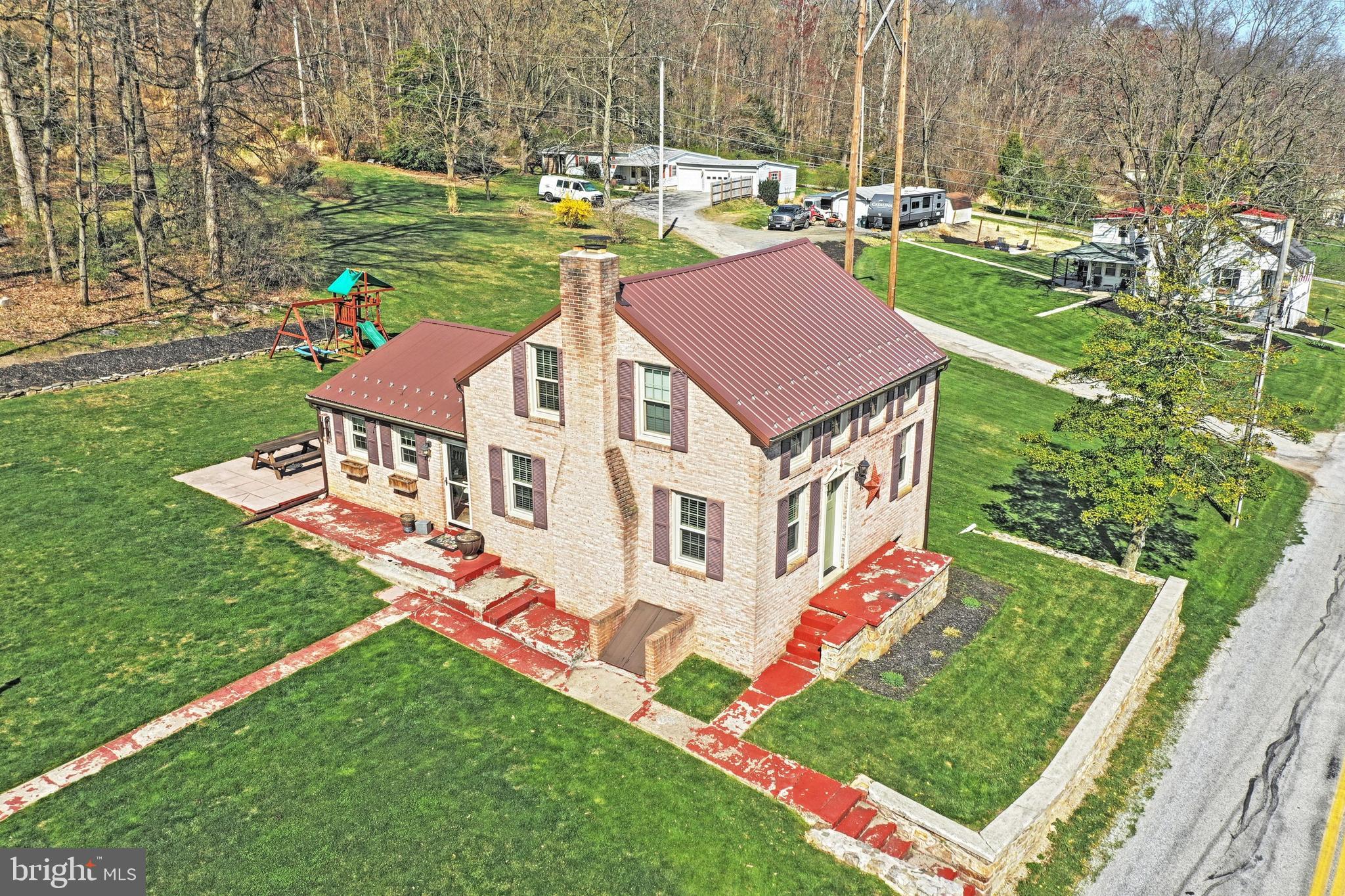 508 Rockville Road Spring Grove, PA 17362 - Photo 4 of 40