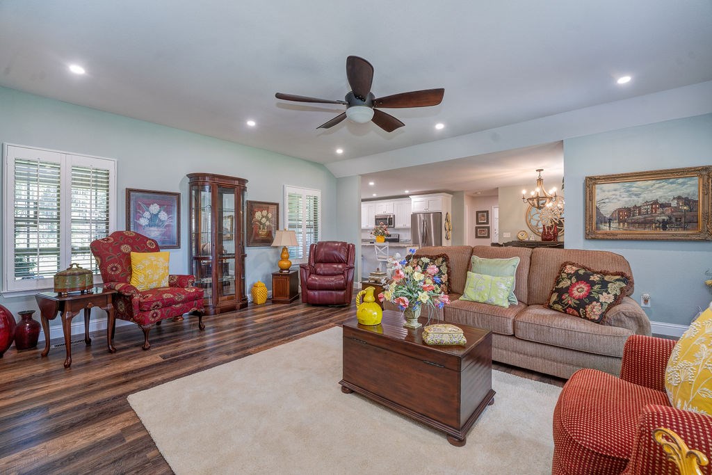 1163 Bell Loop Chatsworth, GA 30705 - Photo 10 of 40 Gallery Image 10