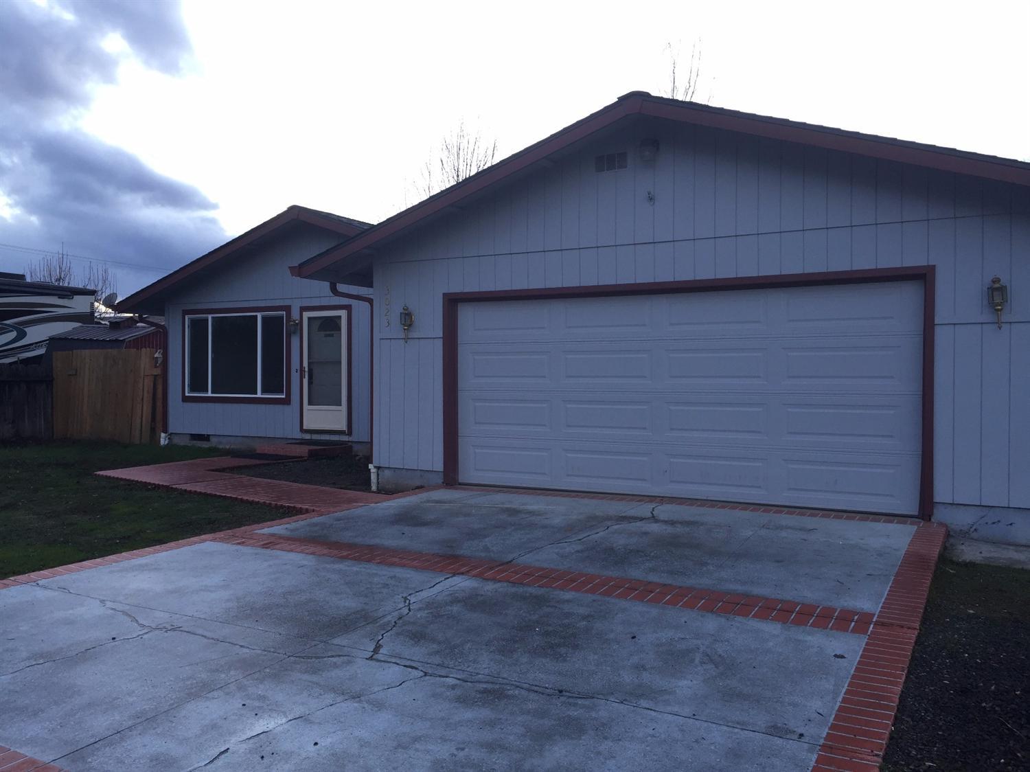3023 Springbrook Road Medford, OR 97504 - Photo 1 of 18 Primary Photo