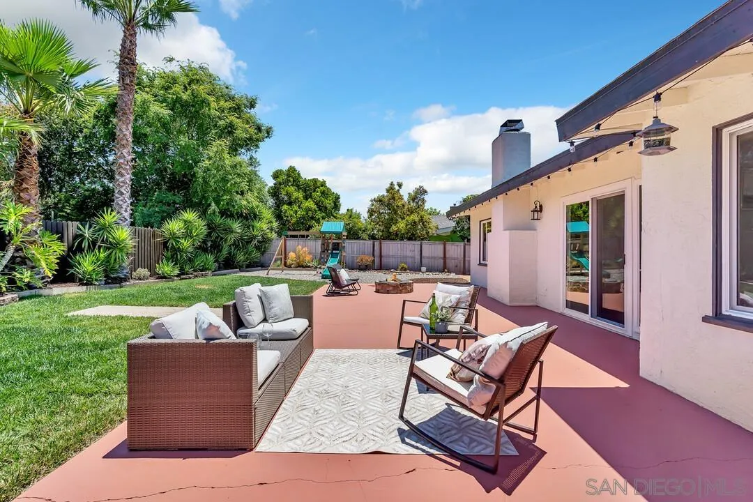 12208 Witt Road Poway, CA 92064 - Photo 31 of 43 a backyard of a house with outdoor seating