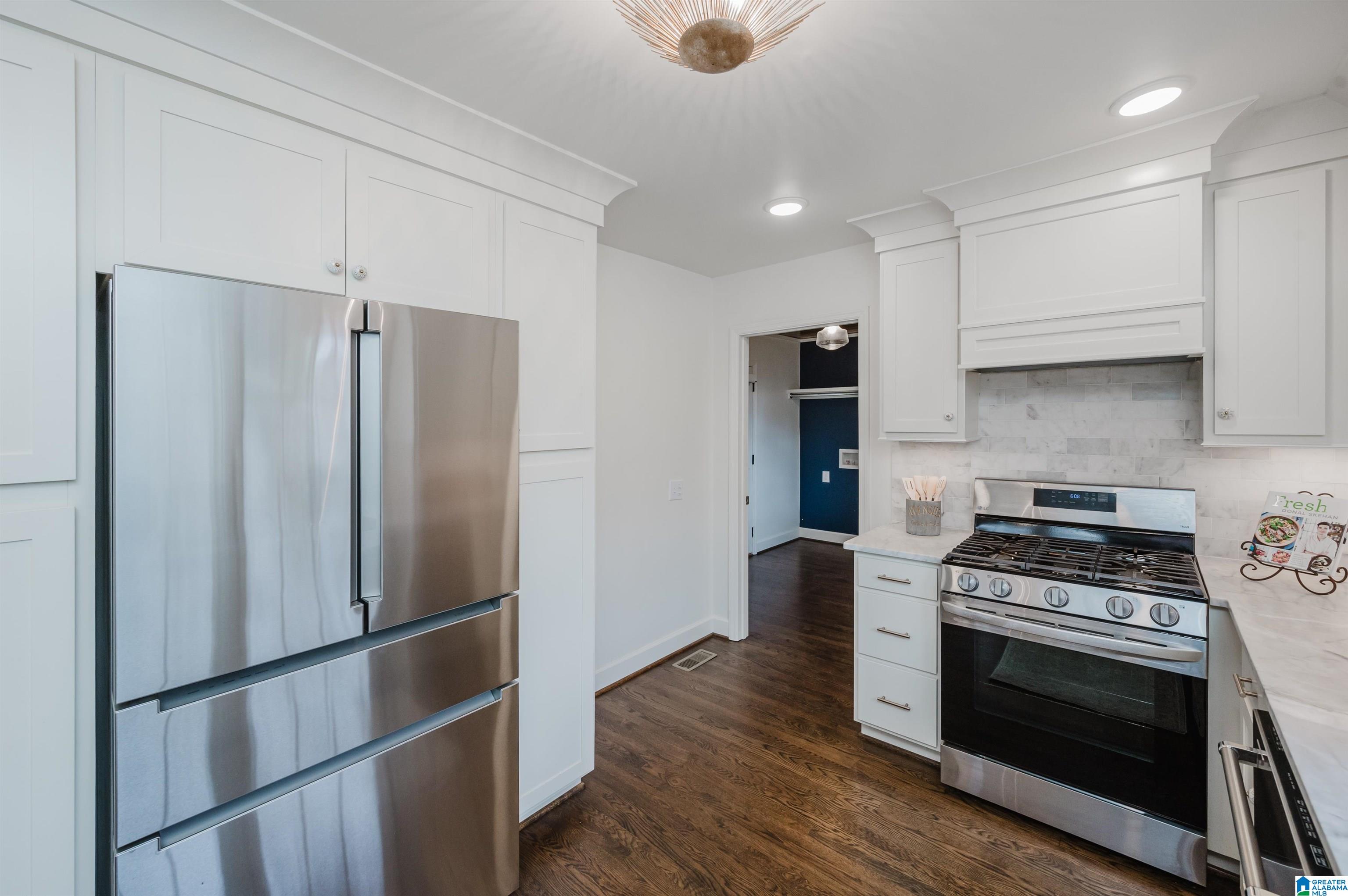 38 Edgehill Road Birmingham, AL 35209 - Photo 19 of 51