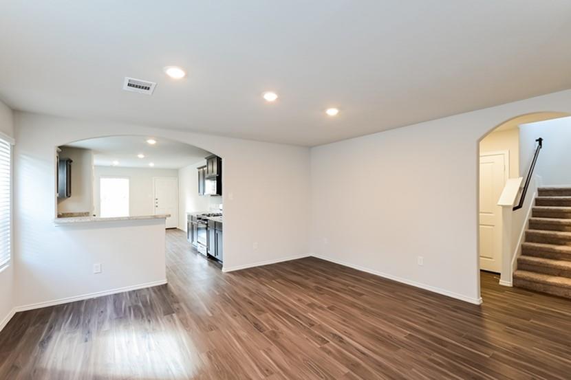 111 Arango Way Everman, TX 76140 - Photo 3 of 12