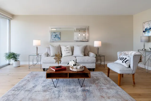 $648,000 | 1555 Lakeside Drive, Unit 184, Oakland, CA 94612