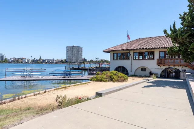 $648,000 | 1555 Lakeside Drive, Unit 184, Oakland, CA 94612