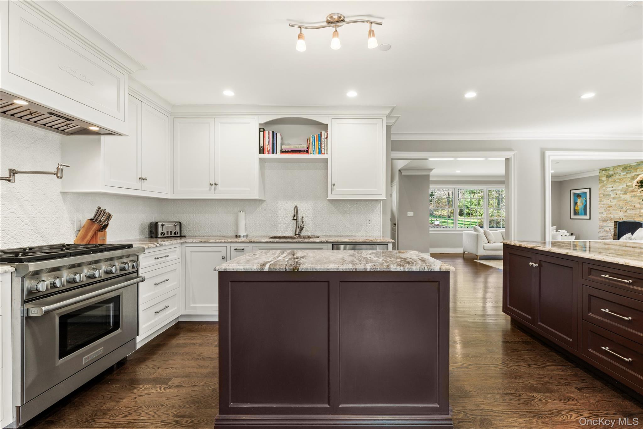 31 Garden Road Harrison, NY 10528 - Photo 10 of 35