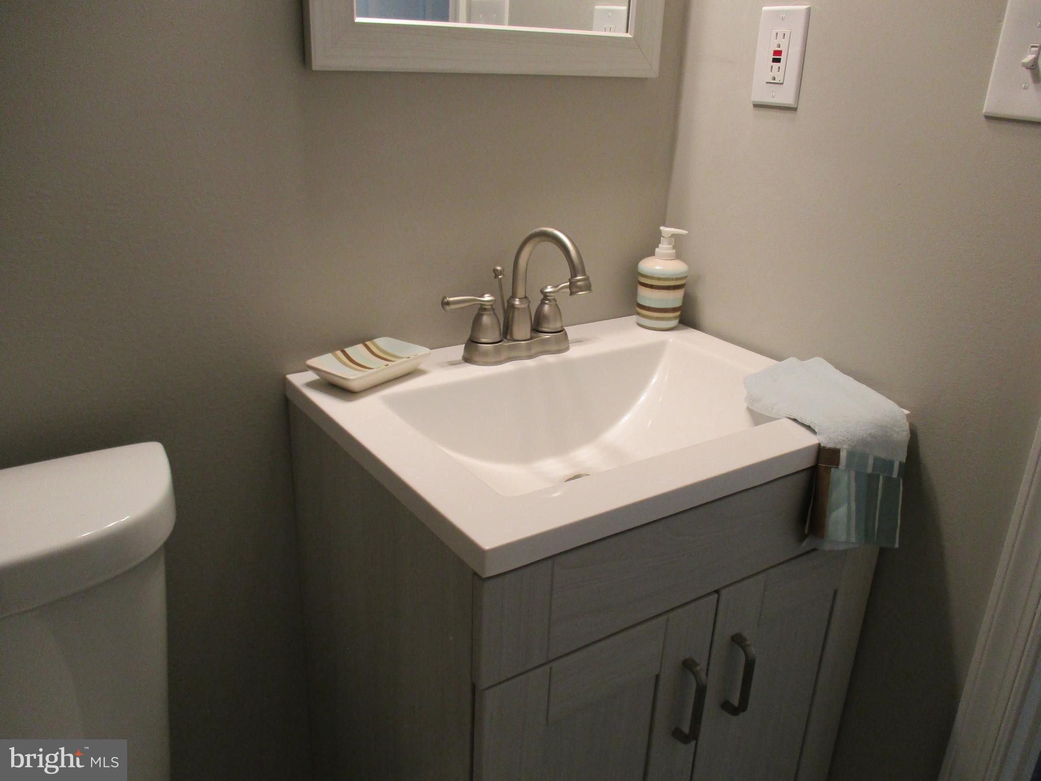 109 Border Rock Road Levittown, PA 19057 - Photo 23 of 51 Gallery Image 23