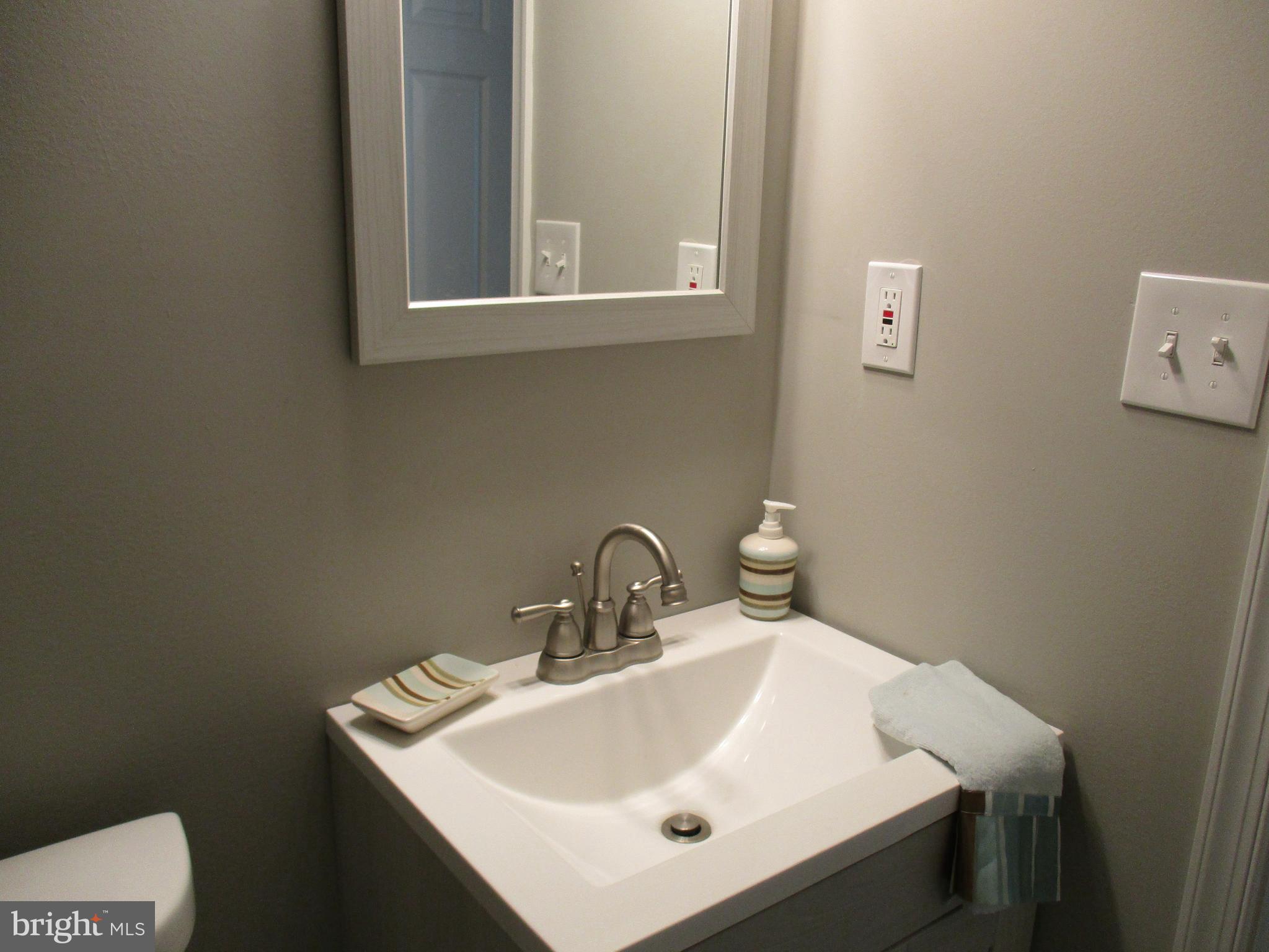 109 Border Rock Road Levittown, PA 19057 - Photo 24 of 51 Gallery Image 24
