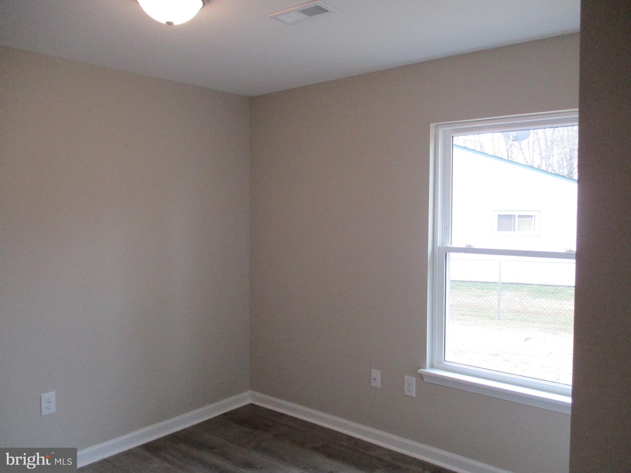 109 Border Rock Road Levittown, PA 19057 - Photo 32 of 51 Gallery Image 32