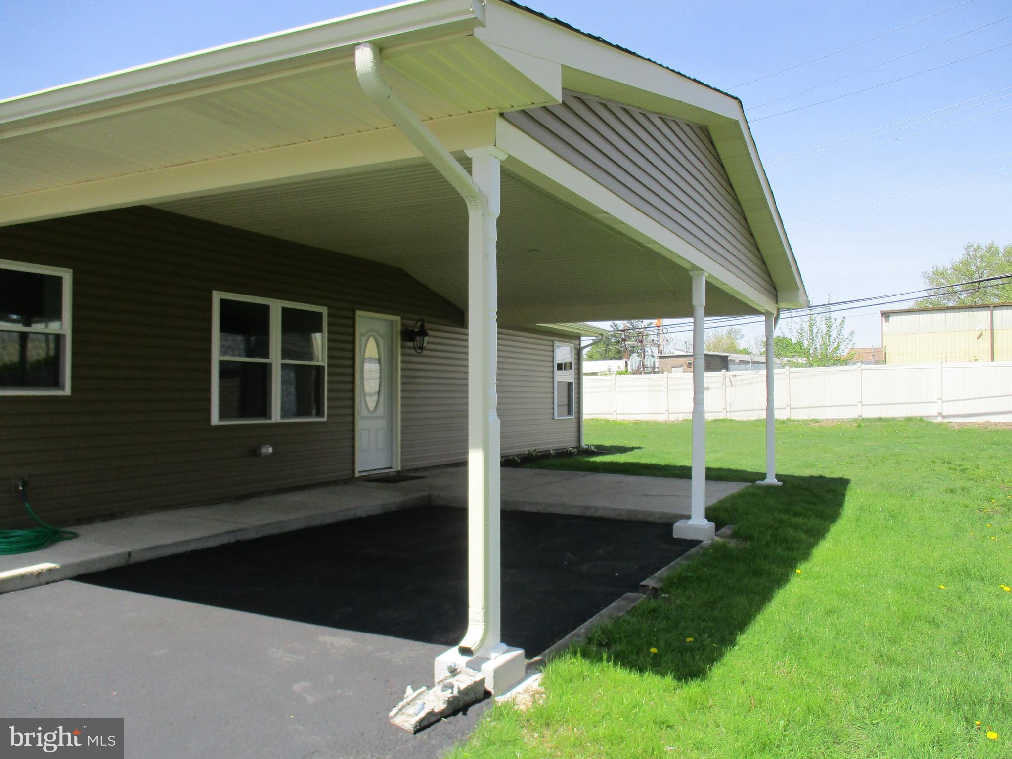 109 Border Rock Road Levittown, PA 19057 - Photo 51 of 51 Gallery Image 51