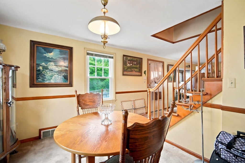 1258 Liberty Street Springfield, MA 01104 - Photo 8 of 32