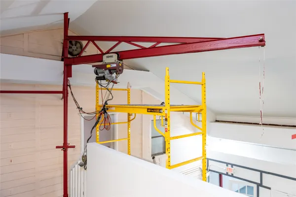 $12,000 | 3245 West Highway 6, Alvin, TX 77511