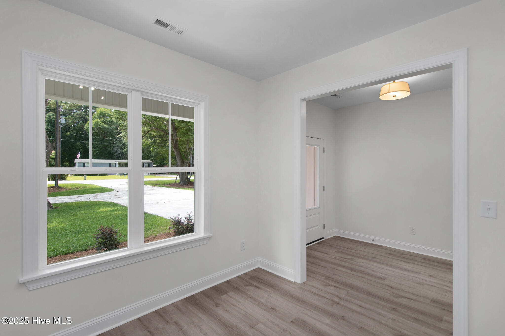357 McCabe Road Morehead City, NC 28557 - Photo 12 of 30 Formal dining room