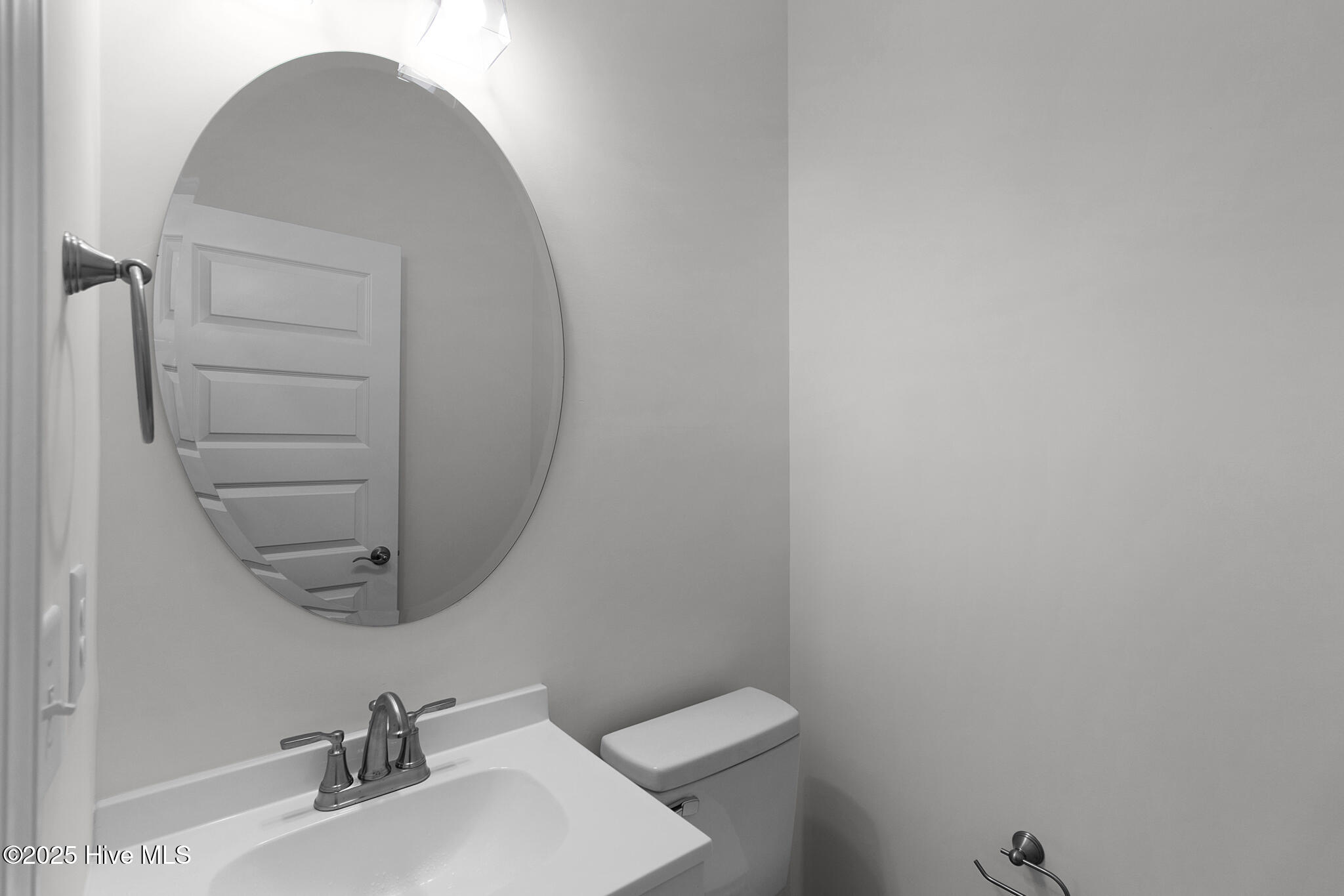 357 McCabe Road Morehead City, NC 28557 - Photo 21 of 30 Ground floor powder room