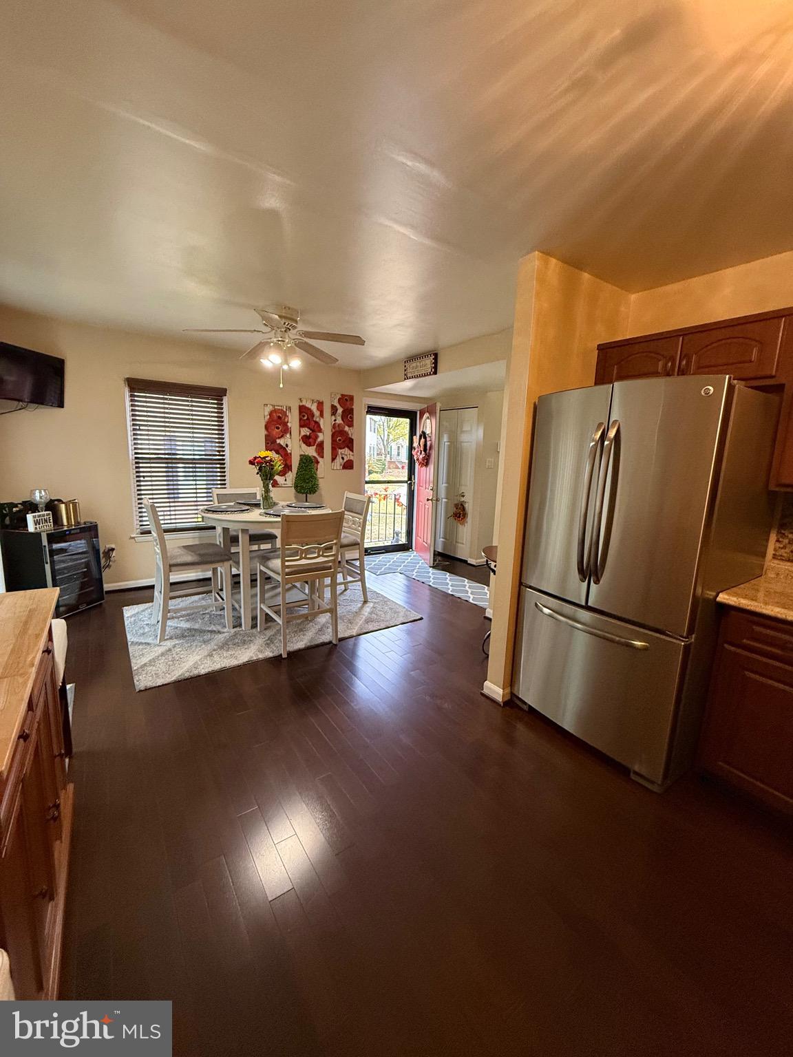 1014 Cape Splitt Harbour Pasadena, MD 21122 - Photo 4 of 21