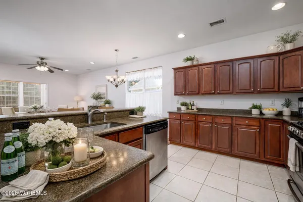 $494,900 | 98 Stamford Drive, Jackson, NJ 08527