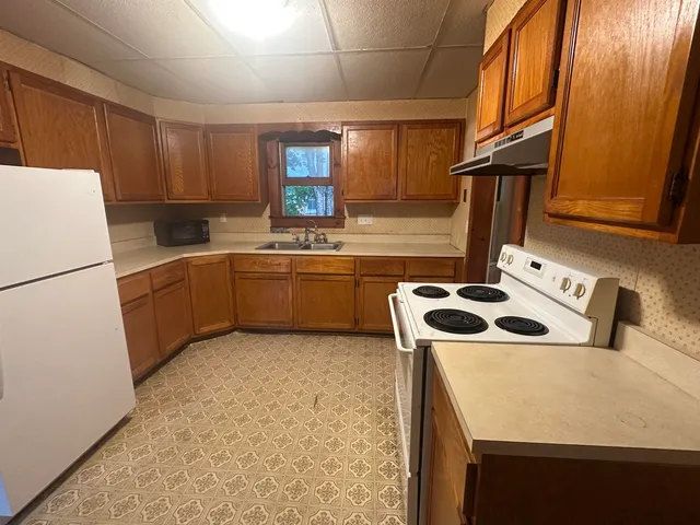 $310,000 | 78-80 Central Street, Brattleboro, VT 05301