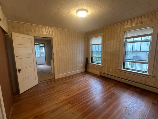 $310,000 | 78-80 Central Street, Brattleboro, VT 05301