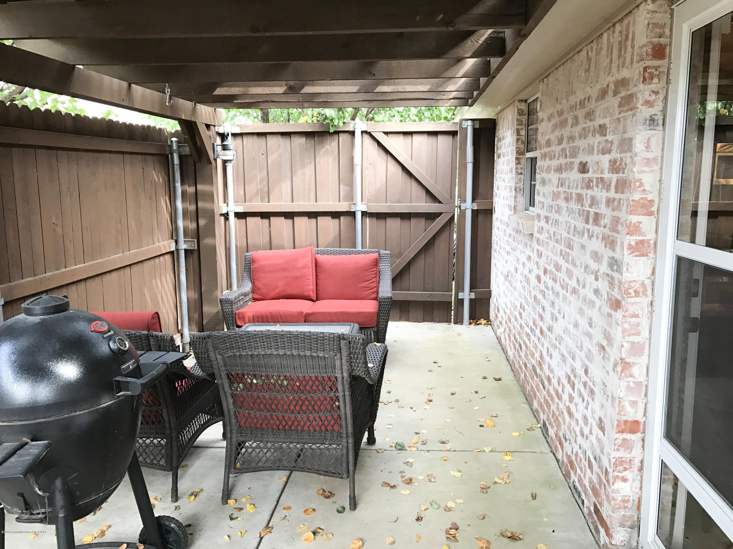 8122 Sheldon Road Amarillo, TX 79119 - Photo 17 of 30 Side Patio
