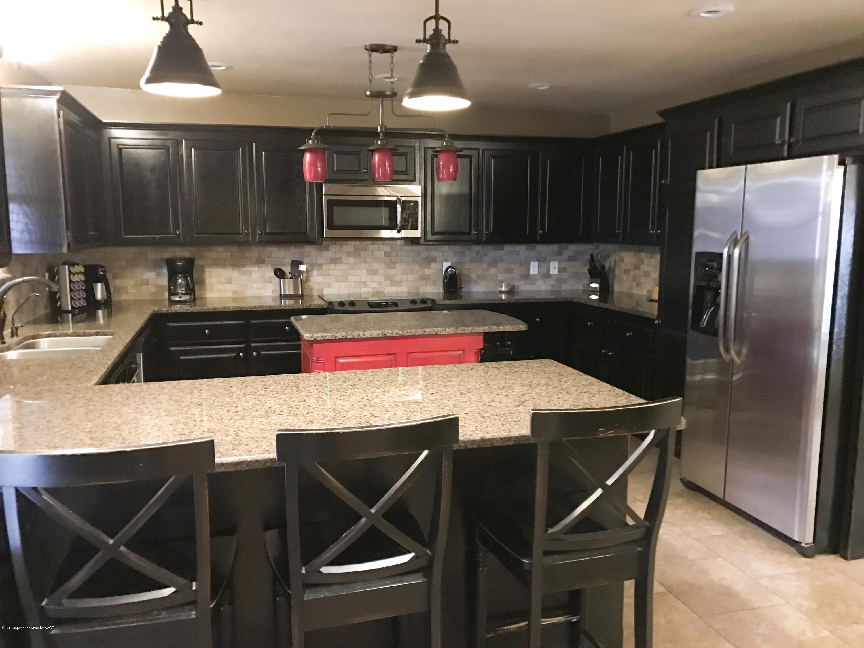 8122 Sheldon Road Amarillo, TX 79119 - Photo 9 of 30 Kitchen