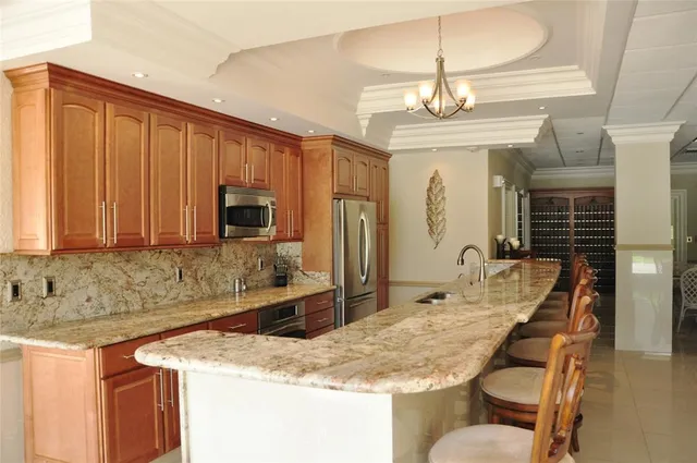 $5,500 | 1012 North Ocean Boulevard, Unit 903, Pompano Beach, FL 33062