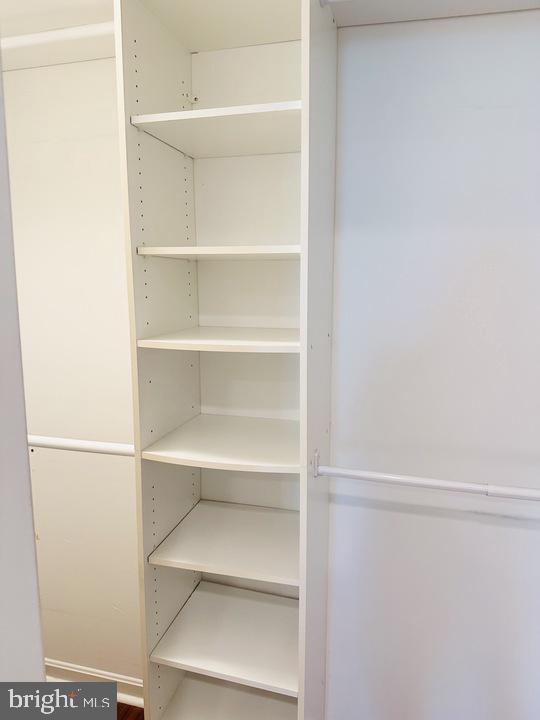 1117 Harvard Street Northwest, Unit R Washington, DC 20009 - Photo 29 of 39