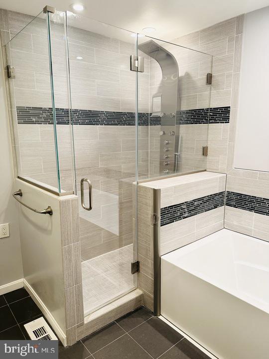 1117 Harvard Street Northwest, Unit R Washington, DC 20009 - Photo 33 of 39