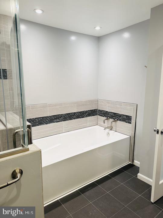 1117 Harvard Street Northwest, Unit R Washington, DC 20009 - Photo 34 of 39