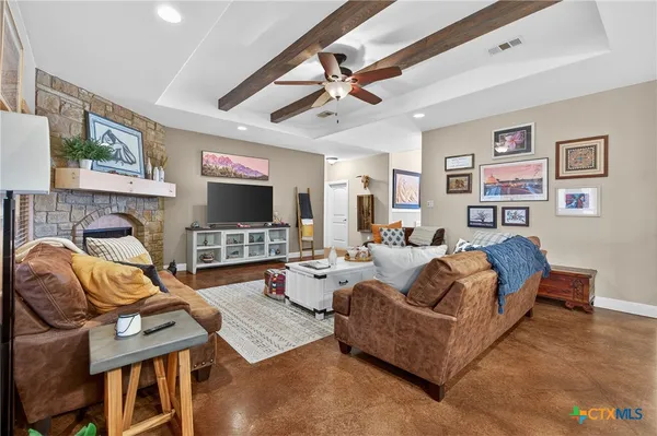 $449,900 | 2068 Pirtle Drive, Salado, TX 76571