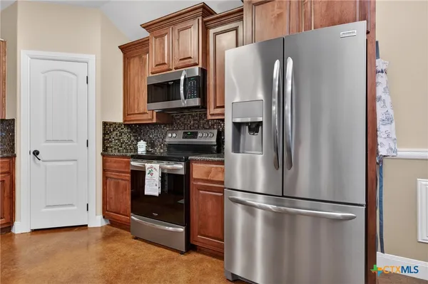 $449,900 | 2068 Pirtle Drive, Salado, TX 76571